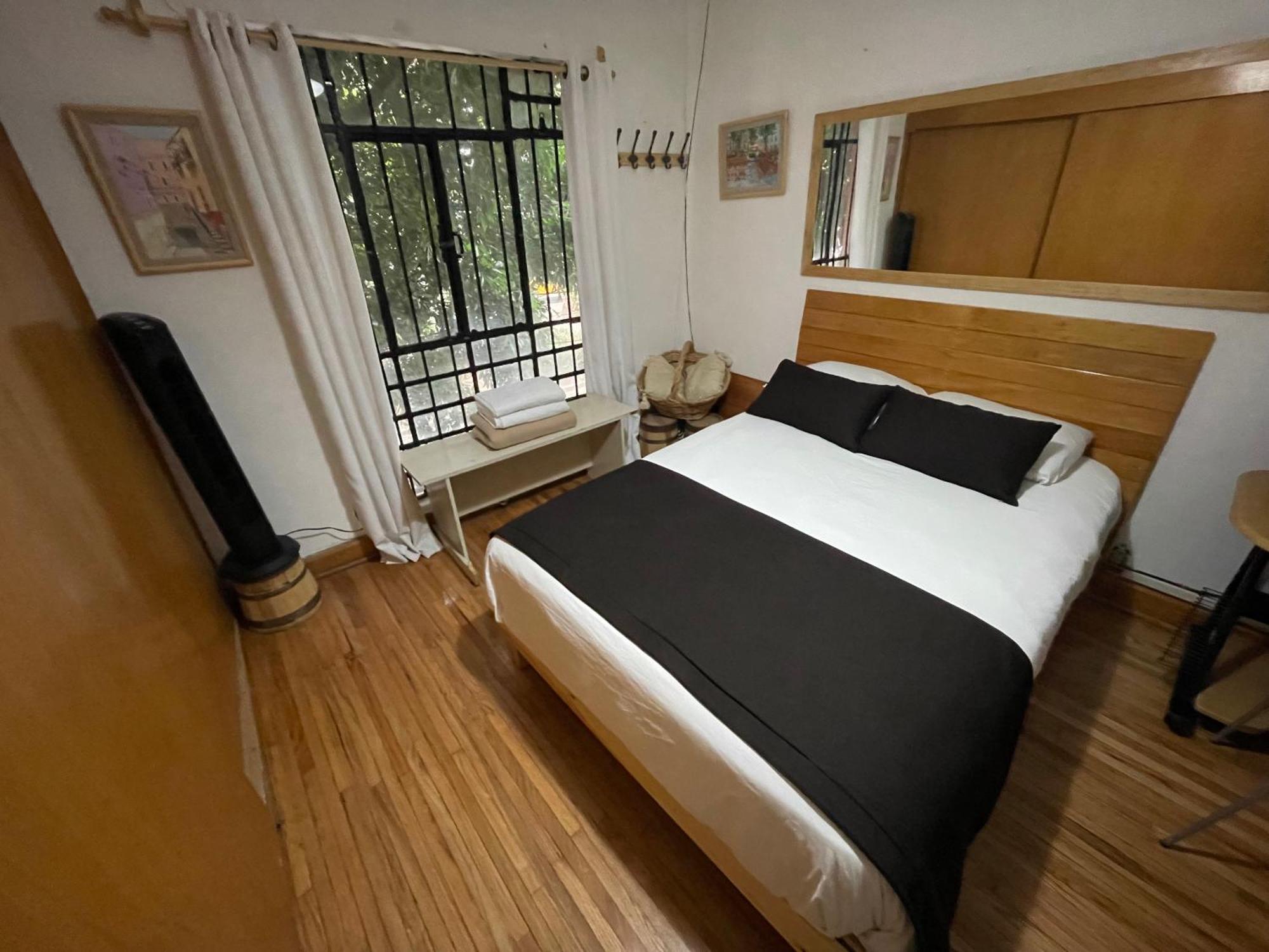 Hostal Roma Condesa Mexico City Room photo